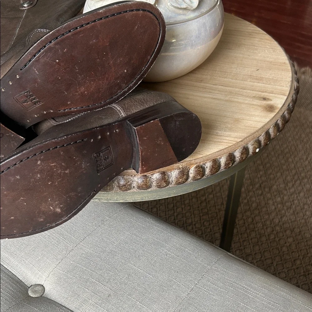 Frye Melissa‎ Lug Button Tall Brown Leather Size 8